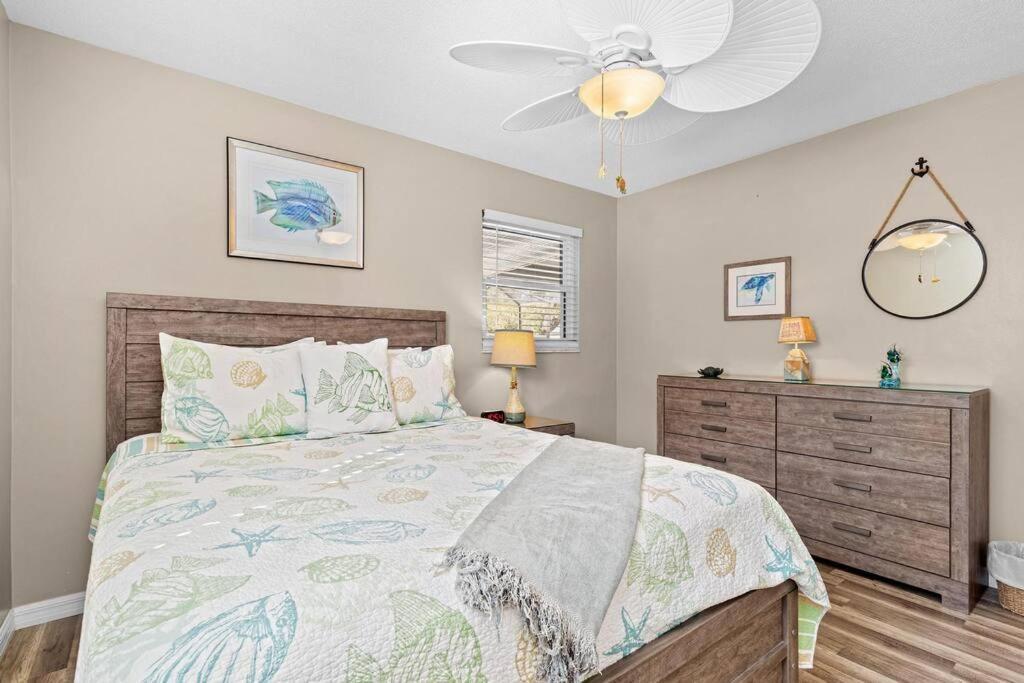 Perfect For Family Gatherings With A Heated Pool! - Clearwater'S Clear Choice Exterior foto