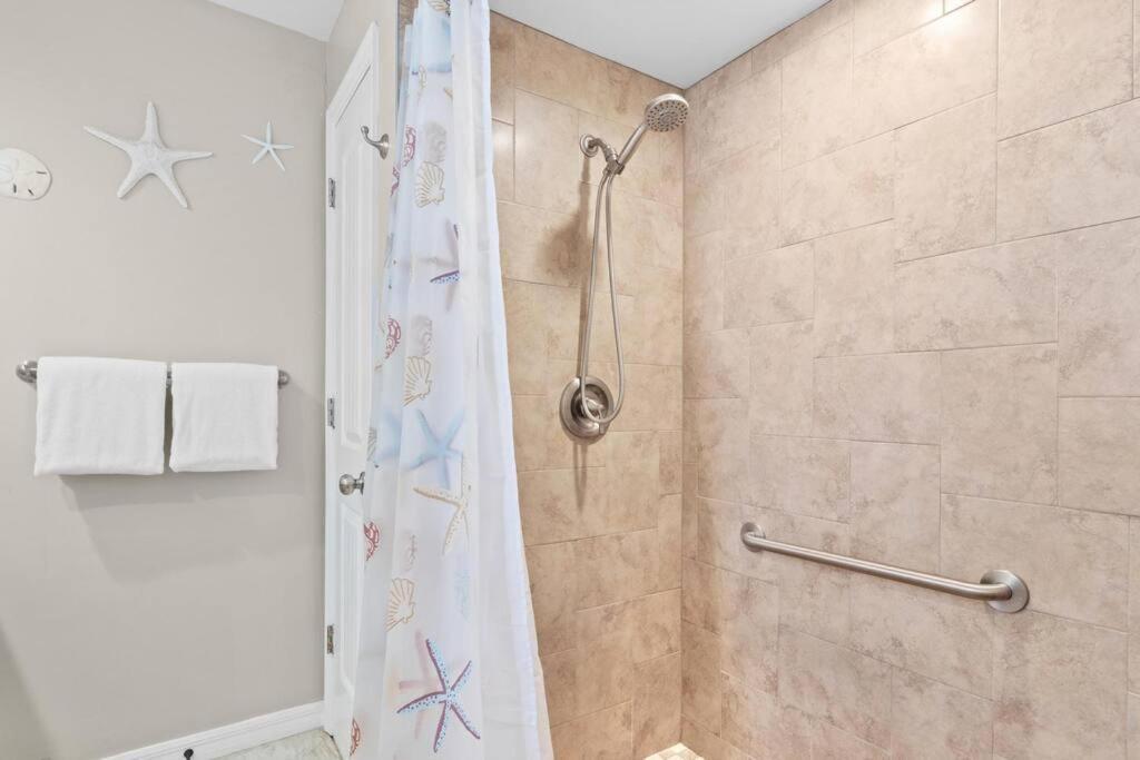 Perfect For Family Gatherings With A Heated Pool! - Clearwater'S Clear Choice Exterior foto